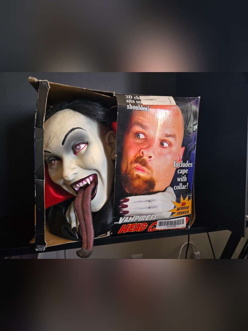 VTG VAMPIRESS HEAD CLINGER Mario Chiodo Studios Halloween Costume w/ Box